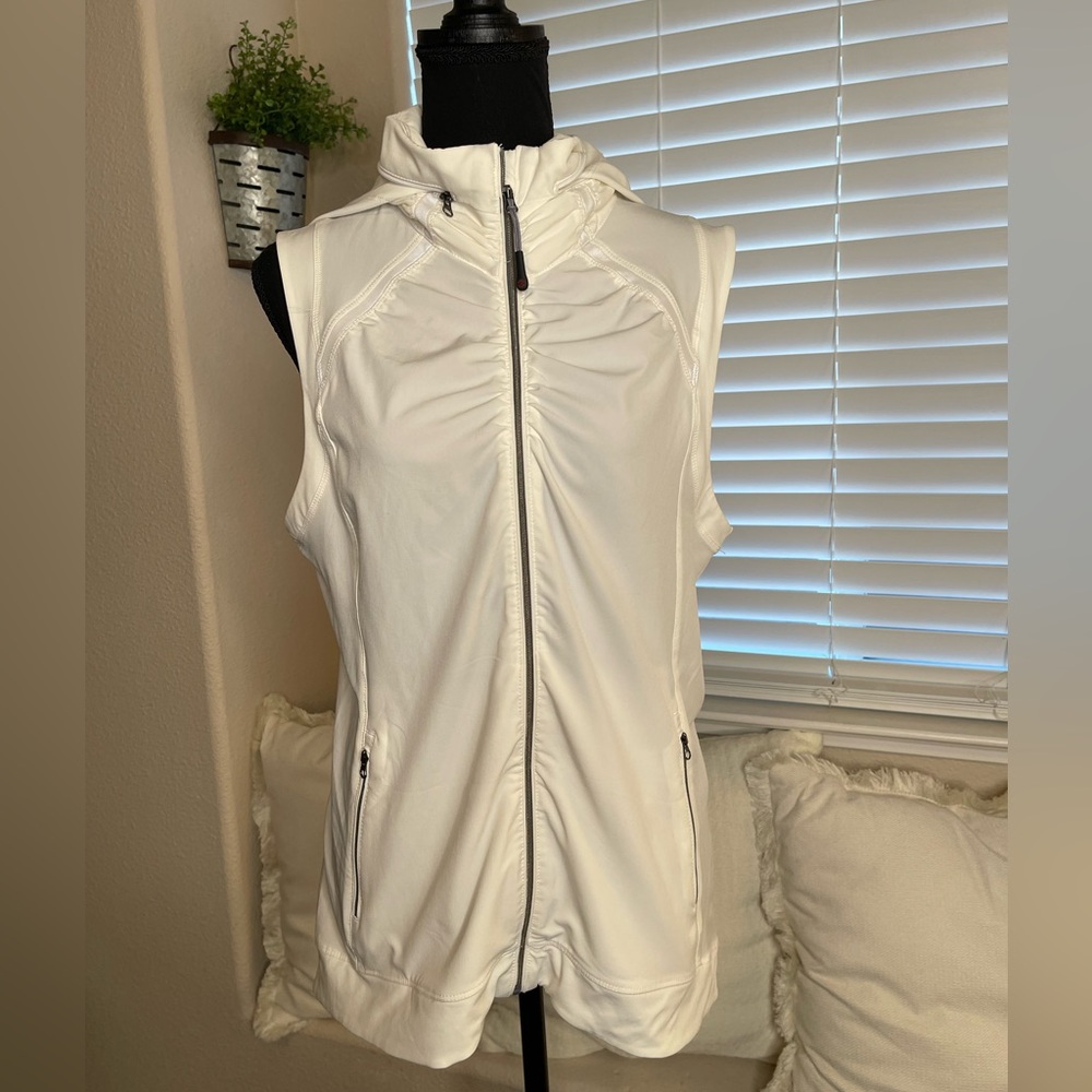 Tangerine Activewear Full Zip-Up Vest with Packable Hood